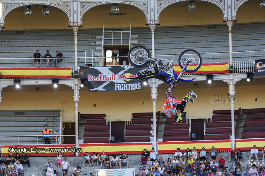 Red Bull X-Fighters 6