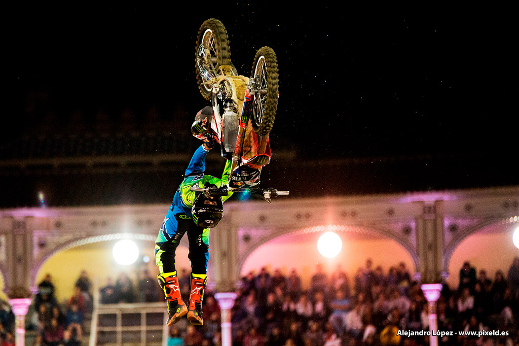 Red Bull X-Fighters 12