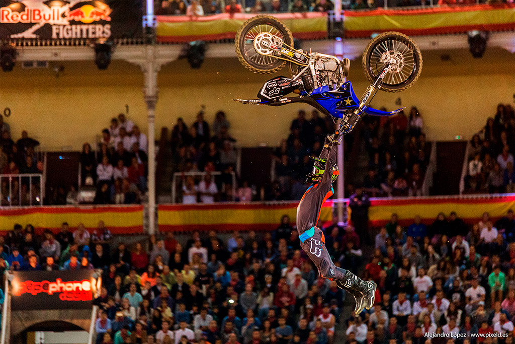 Red Bull X-Fighters 6
